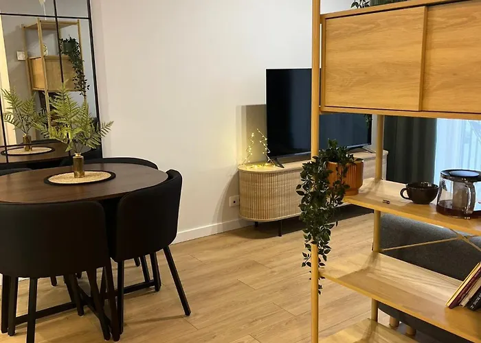 Riverside Escape Lucavsala, Close To Center Apartment *